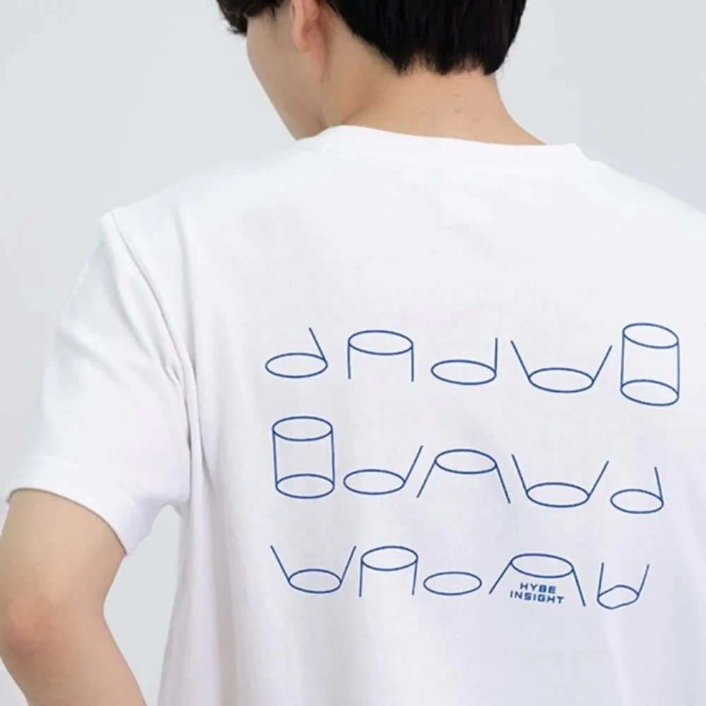 HYBE INSIGHT: White T-Shirt -  Official Exclusive Merchandise - BTS - SEALED - Picture 2 of 6